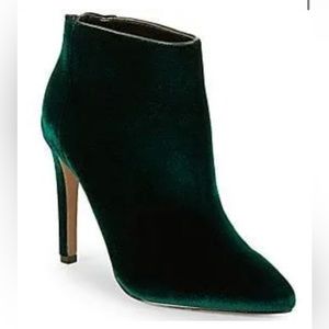 NWT Ava & Aiden Melyssa Velvet Ankle Boots Hunter Green Size 9.5